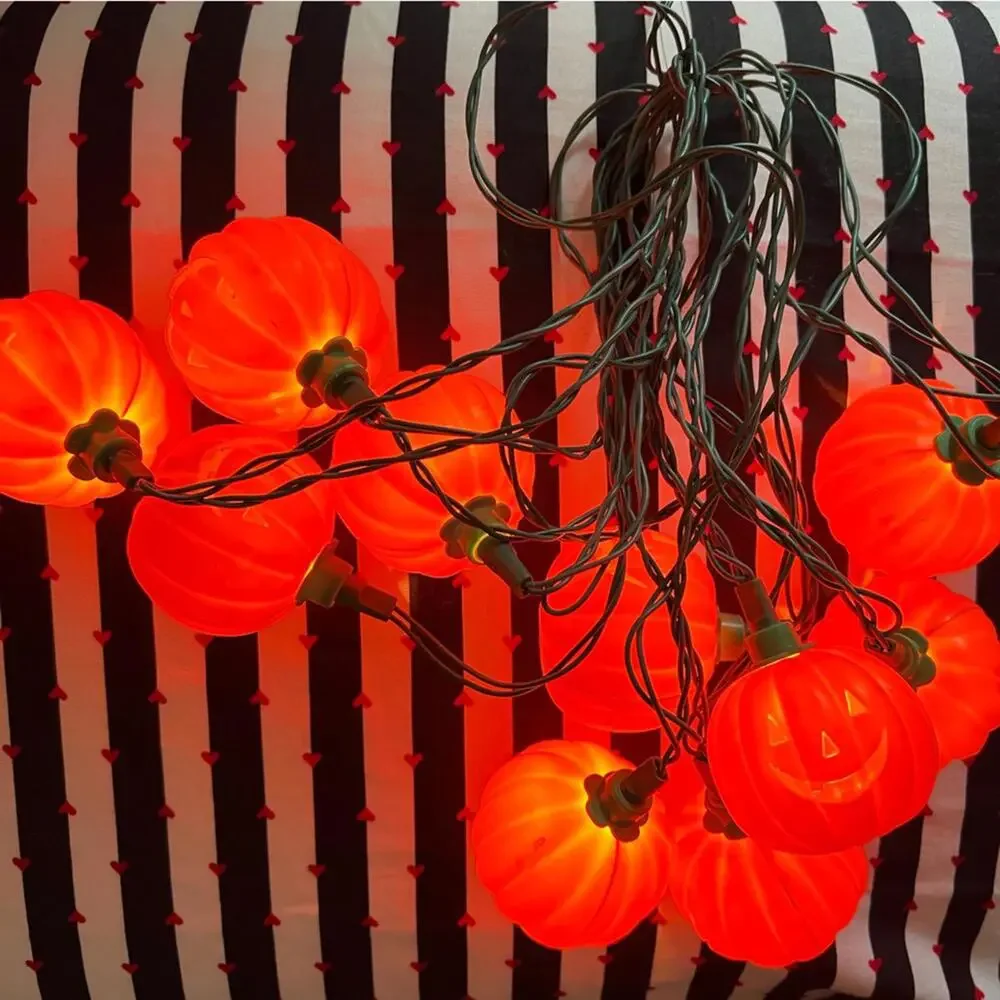 VTG Pumpkin String Lights HALLOWEEN Blow mold style Vintage Happy Face Orange